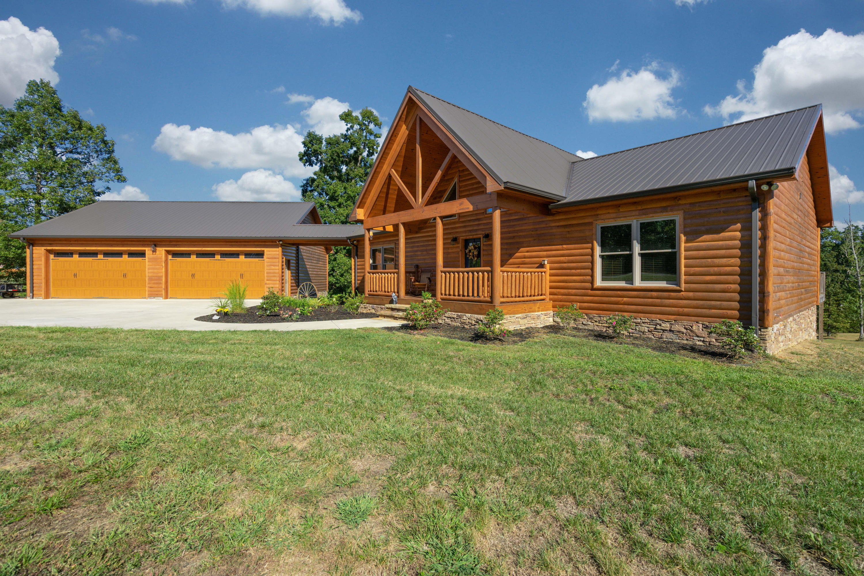 622 Fox Trail Road Jasper, TN 37347 - Photo 2 of 38 Front View