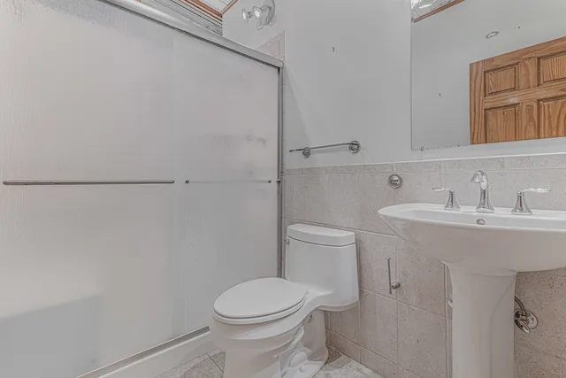 $255,000 | 3109 11th Street, Winthrop Harbor, IL 60096