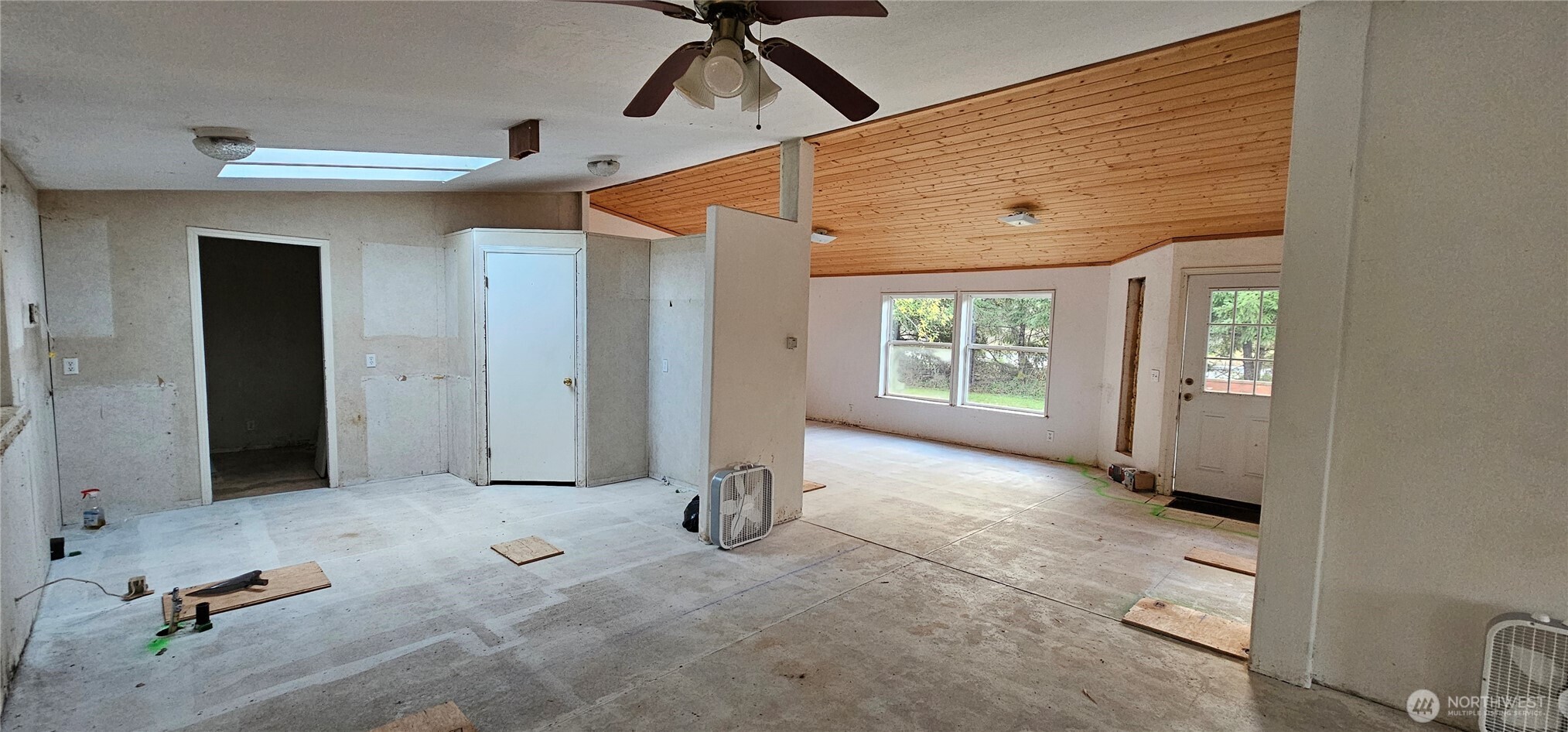 581 Boistfort Road Curtis, WA 98538 - Photo 9 of 24 Gallery Image 9