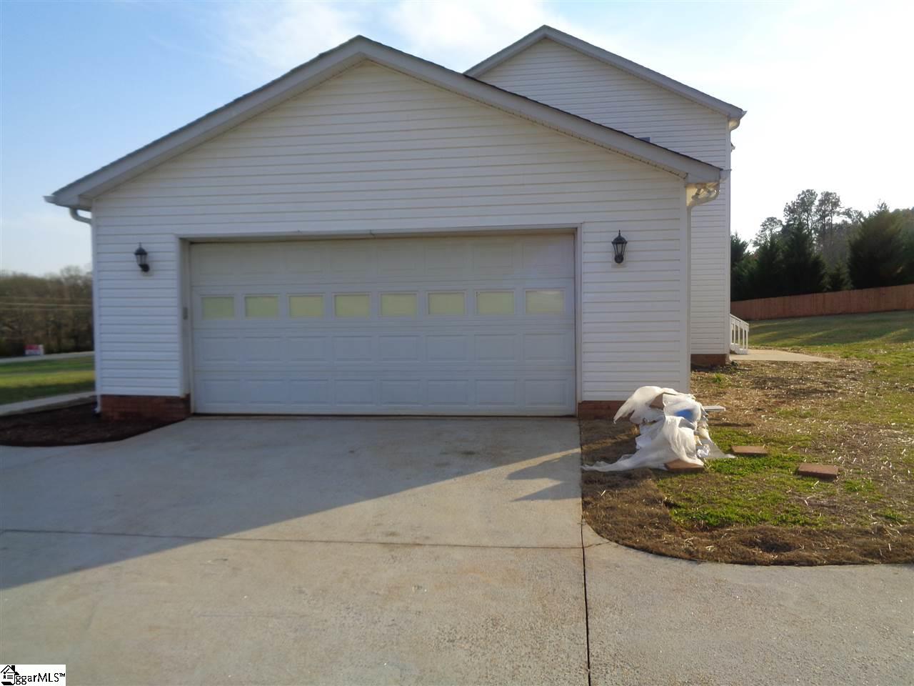 3003 Midway Road Anderson, SC 29621 - Photo 6 of 25 Gallery Image 6