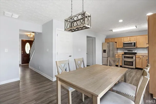 $370,000 | 23 Freeman Drive, Rossville, IN 46065