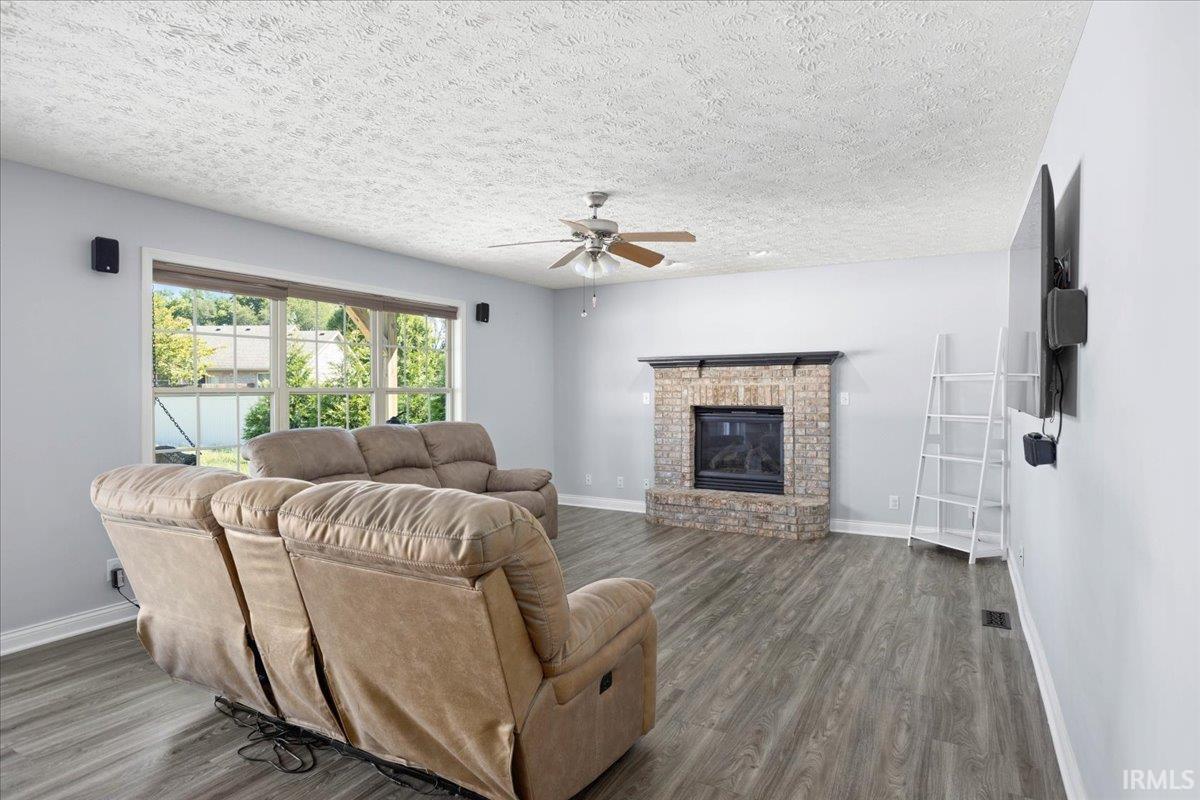 23 Freeman Drive Rossville, IN 46065 - Photo 14 of 34