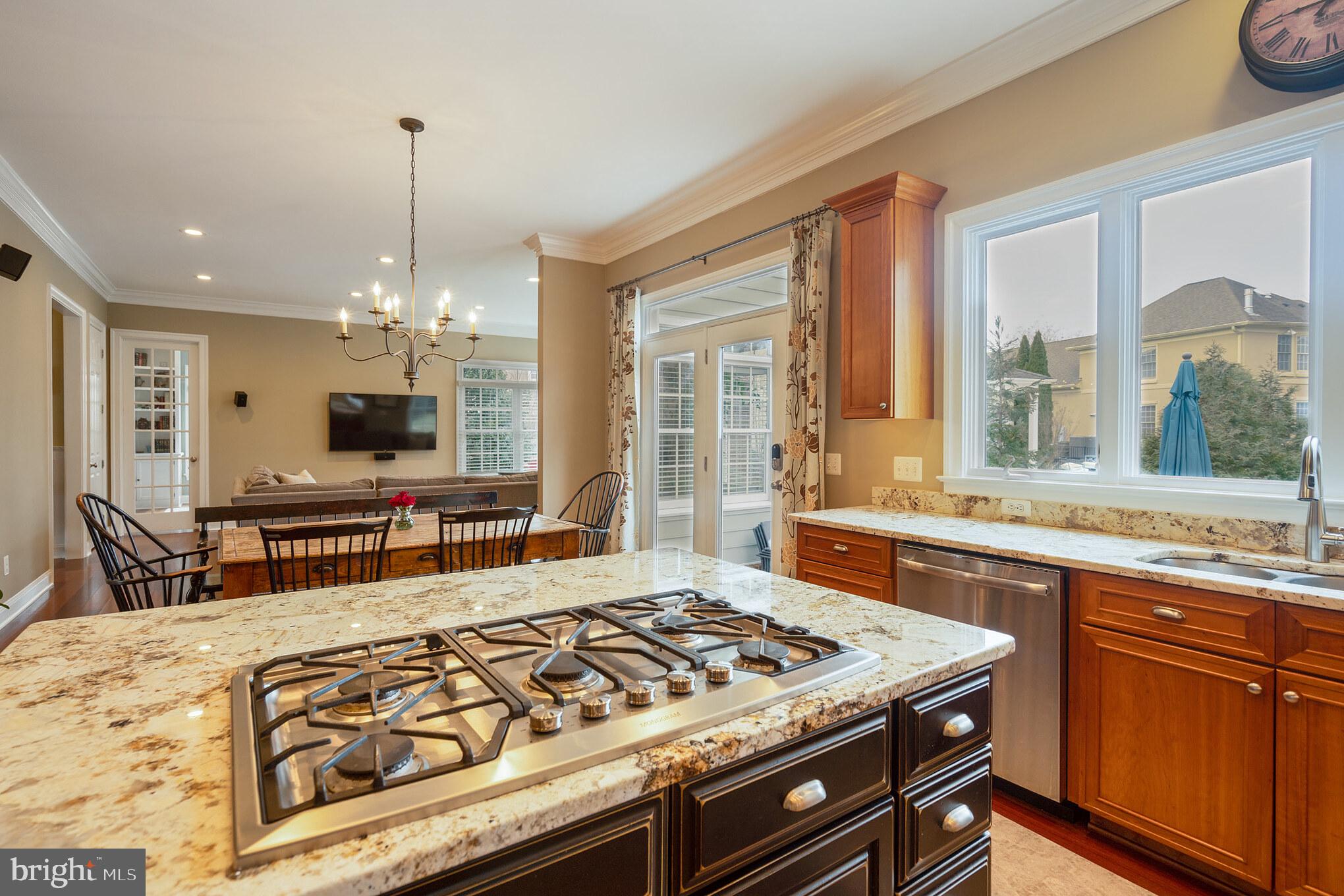 8291 Roxborough Loop Gainesville, VA 20155 - Photo 11 of 39 Gallery Image 11
