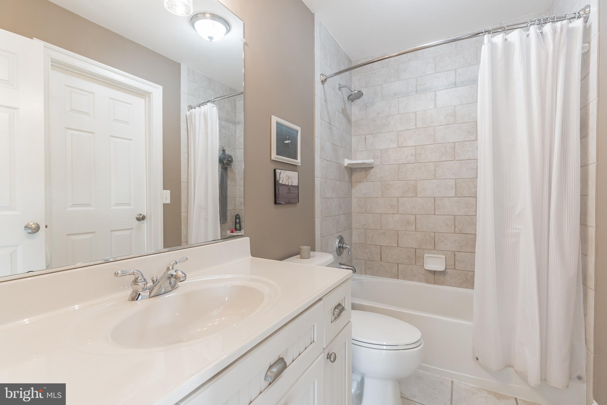 8291 Roxborough Loop Gainesville, VA 20155 - Photo 21 of 39 Gallery Image 21