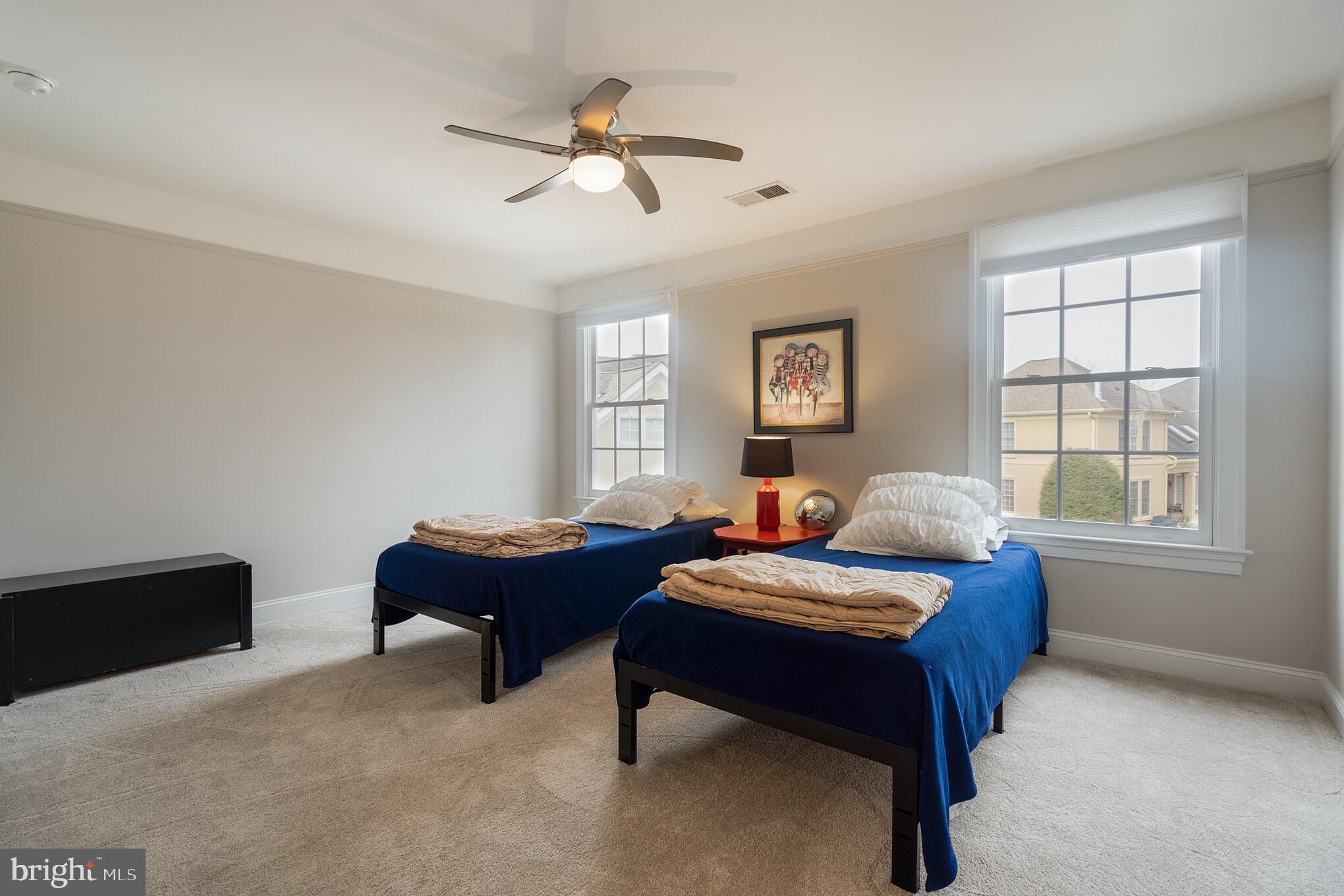 8291 Roxborough Loop Gainesville, VA 20155 - Photo 25 of 39 Bedroom #3
