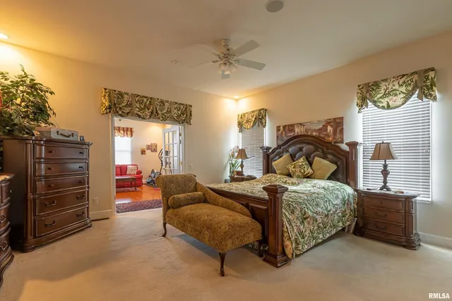 $480,000 | 1410 Bradford Lane, Carbondale, IL 62902