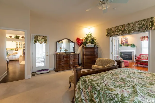 $480,000 | 1410 Bradford Lane, Carbondale, IL 62902