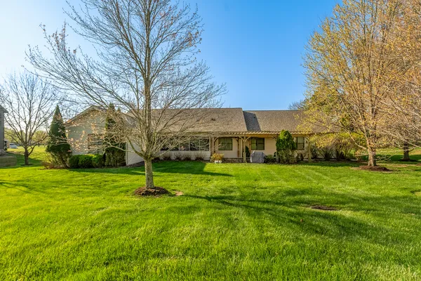 $450,000 | 1410 Bradford Lane, Carbondale, IL 62902