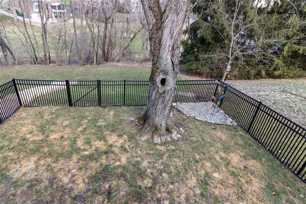 2389 Mill Grove Road Pittsburgh, PA 15241 - Photo 22 of 24