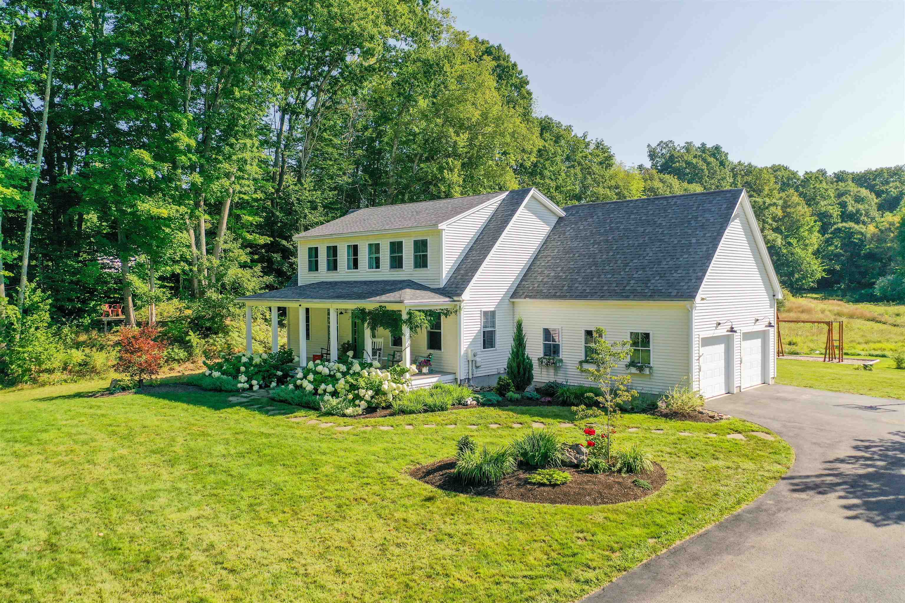 11 Towle Road Epping, NH 03042 - Photo 4 of 36