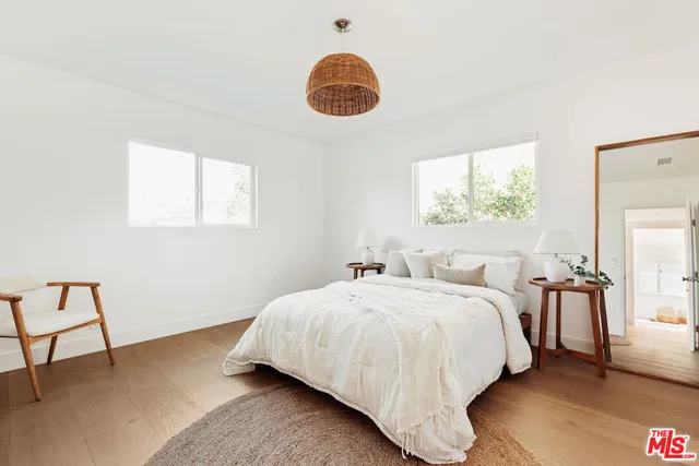 $2,500,000 | 3257 Cattaraugus Avenue, Los Angeles, CA 90034