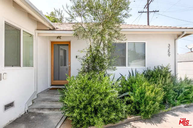 $2,500,000 | 3257 Cattaraugus Avenue, Los Angeles, CA 90034
