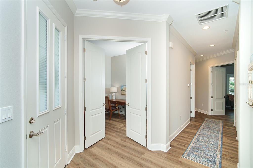 641 Guild Drive, Unit 641 Venice, FL 34285 - Photo 13 of 55