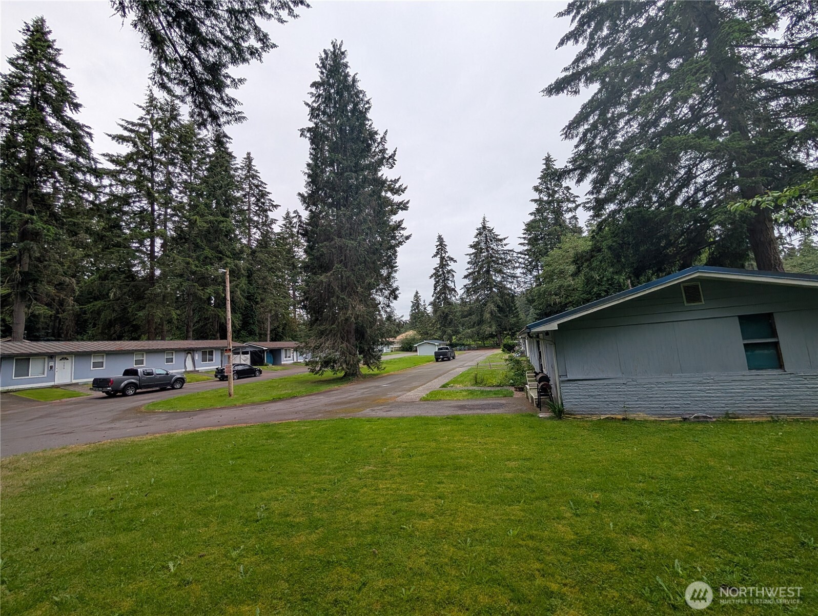 11002 Idlewild Road Southwest Lakewood, WA 98498 - Photo 2 of 17