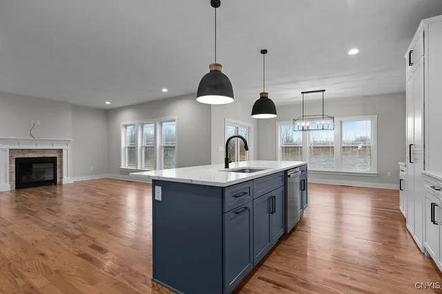 $599,900 | 41 (highland Meadows) Giddings Trail, Lysander, NY 13027