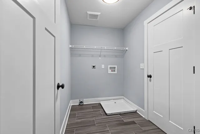 $599,900 | 41 (highland Meadows) Giddings Trail, Lysander, NY 13027