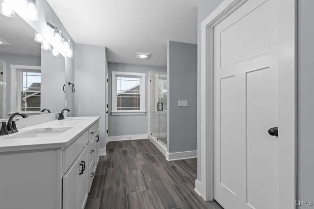 $599,900 | 41 (highland Meadows) Giddings Trail, Lysander, NY 13027