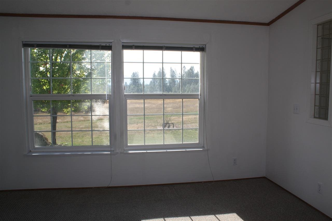 471 Henry Road Elk, WA 99009 - Photo 10 of 13