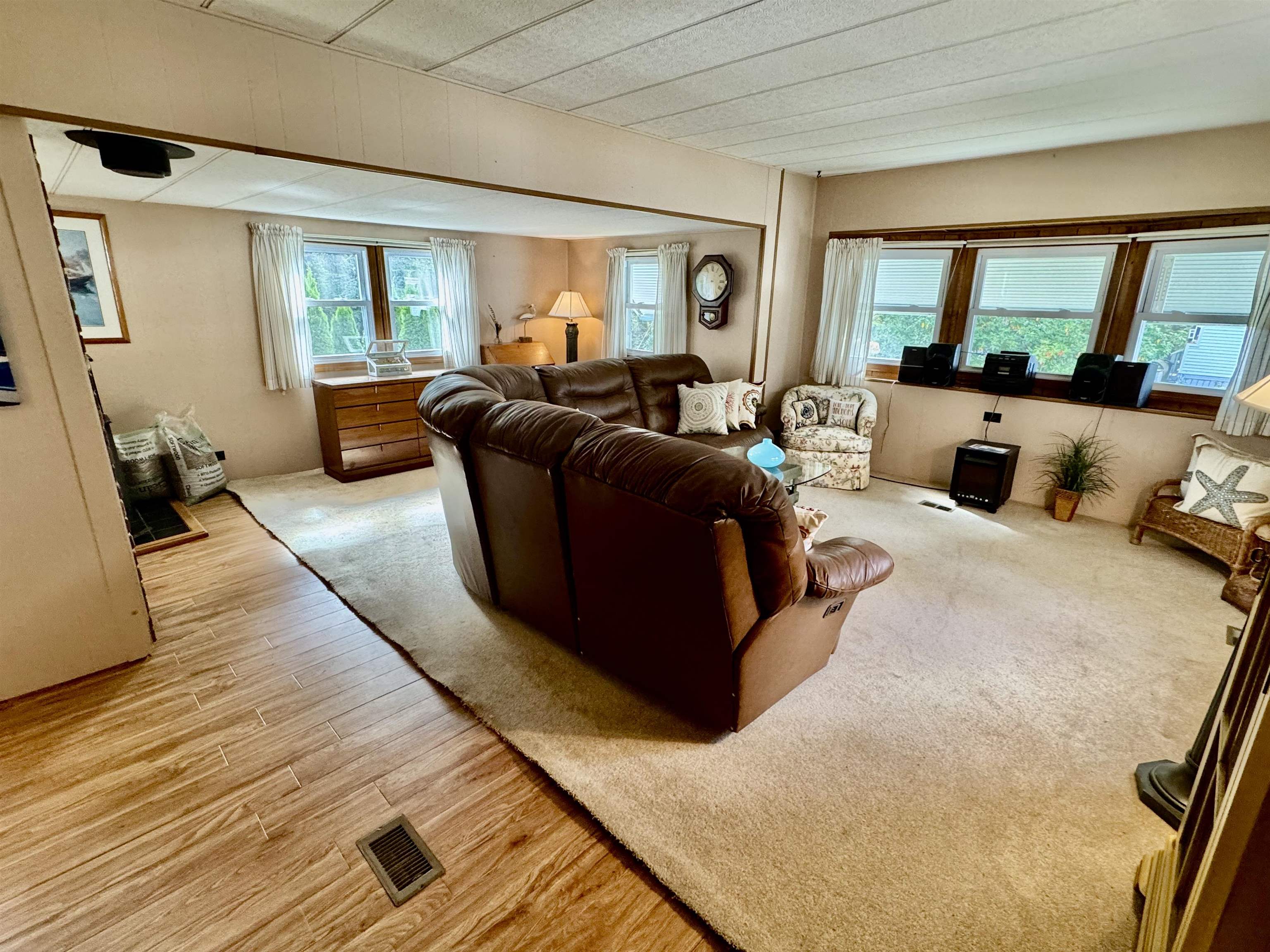 303 Friar Tuck Drive Exeter, NH 03833 - Photo 6 of 35