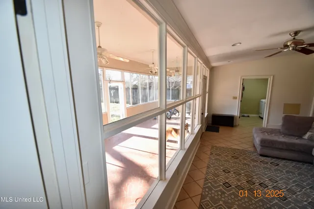 $285,000 | 208 East Adams Avenue, Greenwood, MS 38930