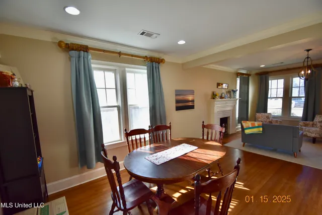 $285,000 | 208 East Adams Avenue, Greenwood, MS 38930