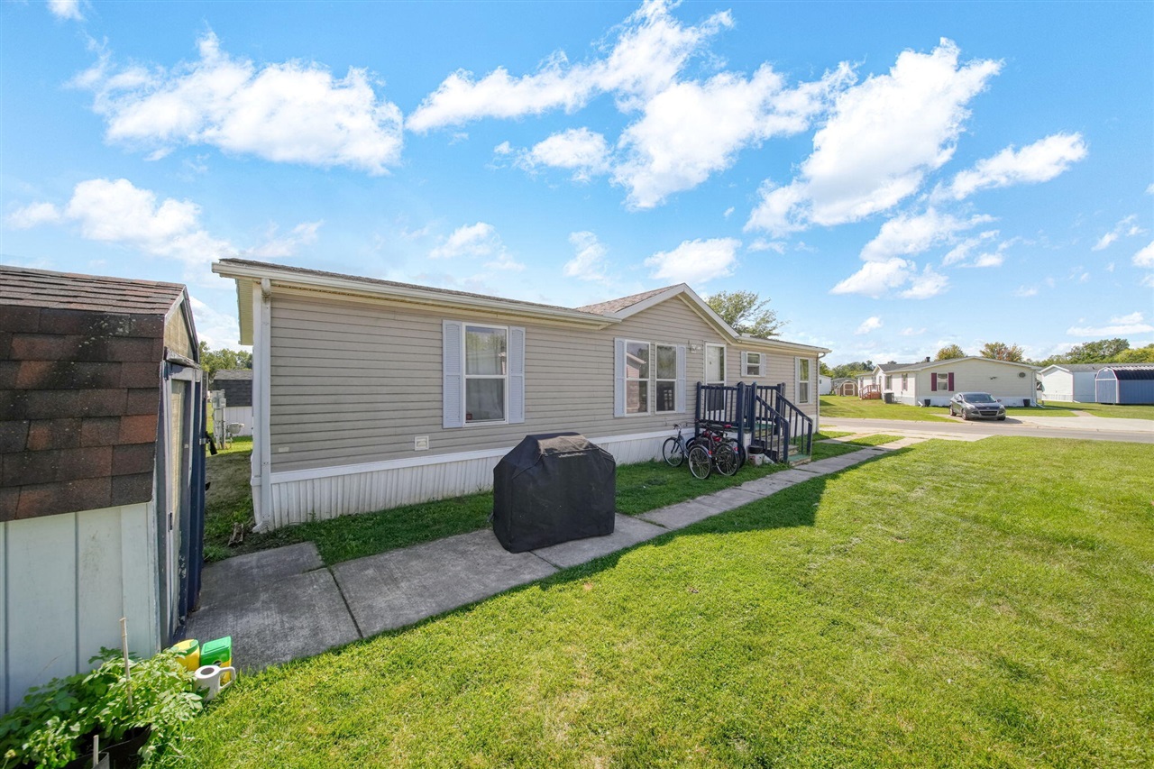 243 Kirk Adrian, MI 49221 - Photo 21 of 26