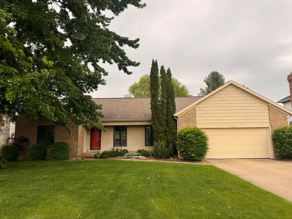 $385,000 | 8567 Beretta Court, Jenison, MI 49428