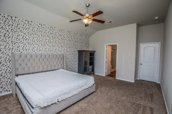 $3,000 | 14358 Whitetop Peak Court, Conroe, TX 77384