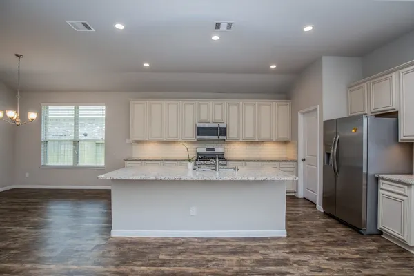 $3,000 | 14358 Whitetop Peak Court, Conroe, TX 77384