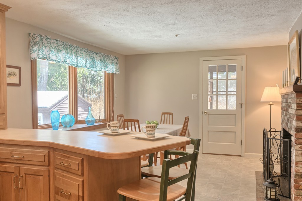 5 Gristone Road Chelmsford, MA 01824 - Photo 12 of 30 Gallery Image 12