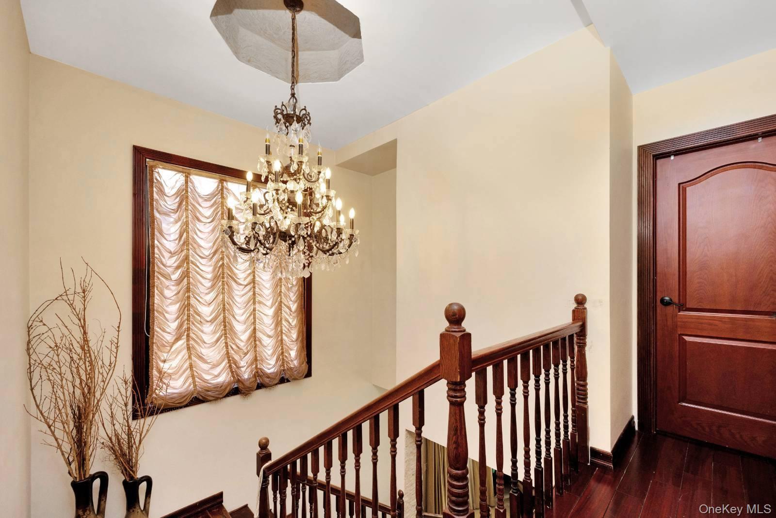 186-31 Radnor Road Queens, NY 11432 - Photo 25 of 28