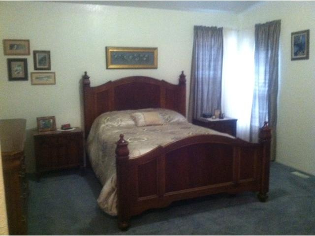 1638 Calavo Road, Unit 2 Fallbrook, CA 92028 - Photo 6 of 13 Master Bedroom
