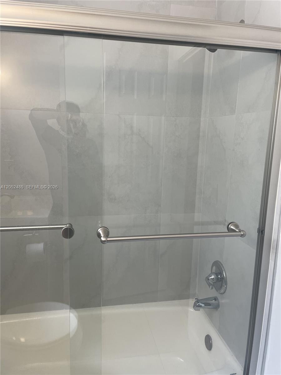 1830 Cleveland Street, Unit 2 Hollywood, FL 33020 - Photo 7 of 28