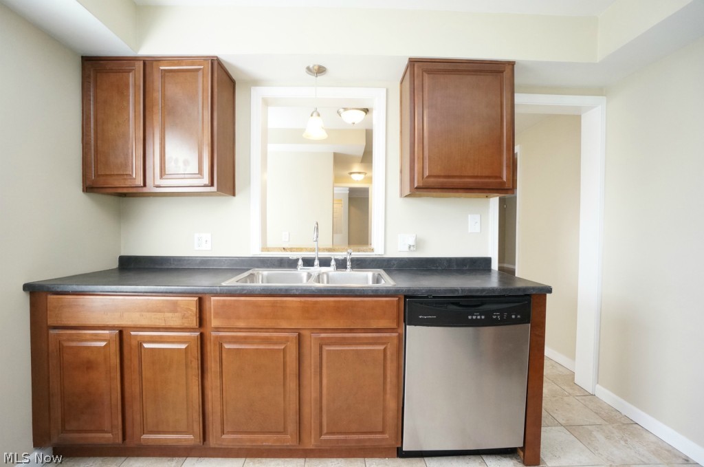 4026 Wyncote Road South Euclid, OH 44121 - Photo 7 of 25