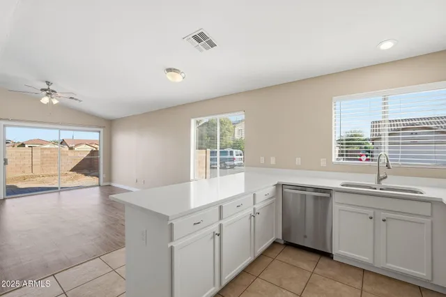 $414,900 | 1520 East Bowker Street, Phoenix, AZ 85040