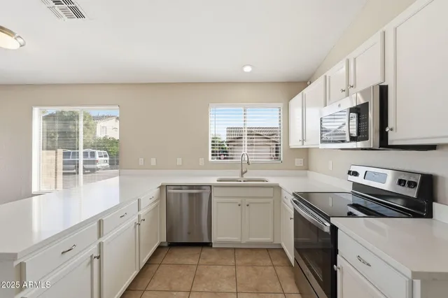 $414,900 | 1520 East Bowker Street, Phoenix, AZ 85040