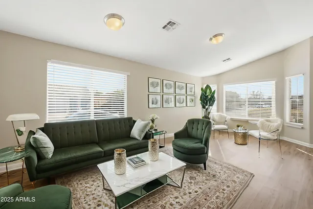 $414,900 | 1520 East Bowker Street, Phoenix, AZ 85040