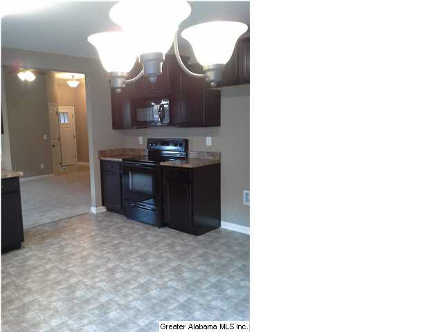 197 Hampton Drive, Unit 4 Calera, AL 35040 - Photo 6 of 26