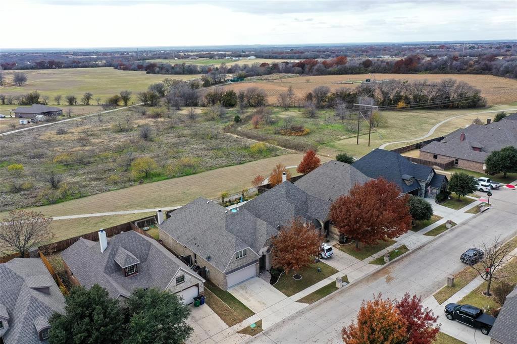 312 Spring Run Drive Decatur, TX 76234 - Photo 37 of 39