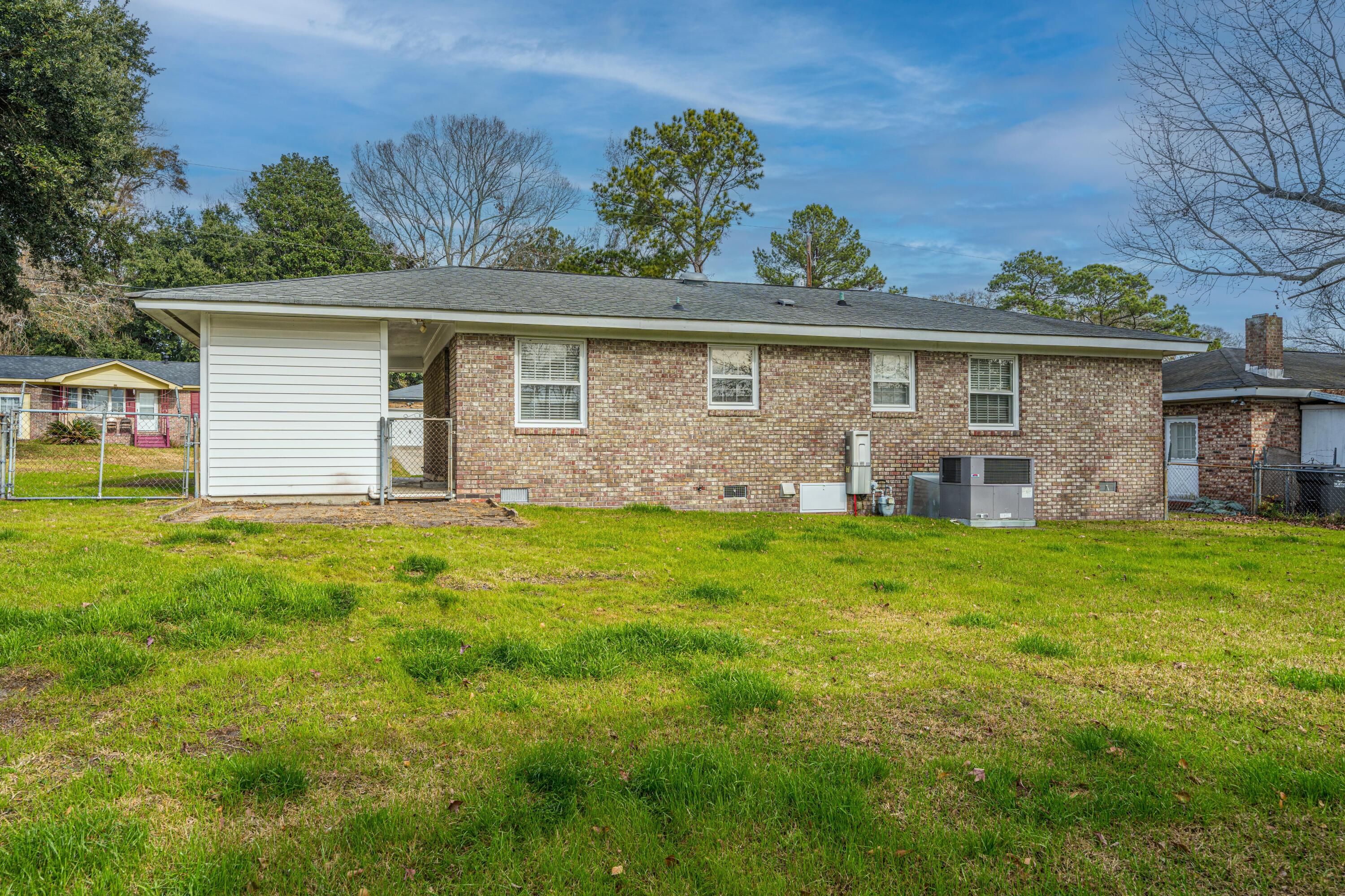 4413 Spur Street North Charleston, SC 29405 - Photo 25 of 34 4413SpurSt030