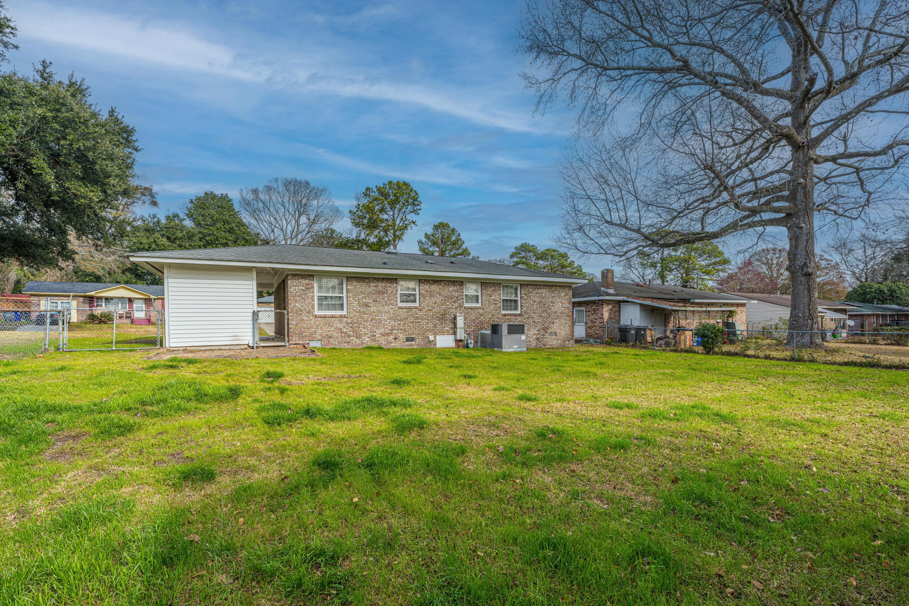 4413 Spur Street North Charleston, SC 29405 - Photo 26 of 34 4413SpurSt035