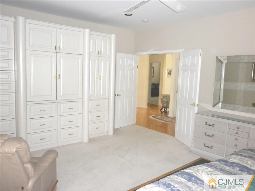 94 Chichester Road Monroe Township, NJ 08831 - Photo 6 of 20 Gallery Image 6