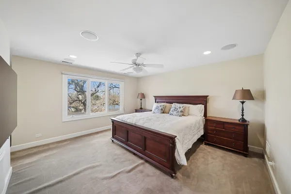$1,200,000 | 1655 White Pines Court, Naperville, IL 60563