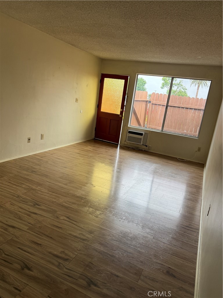 4711 Jackson Street Riverside, CA 92503 - Photo 3 of 7