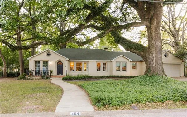 $340,000 | 404 Hillcrest Drive, Alexandria, LA 71301
