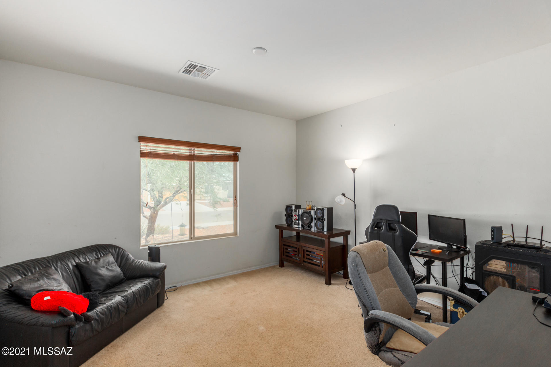 21657 East Founders Road Red Rock, AZ 85145 - Photo 13 of 26