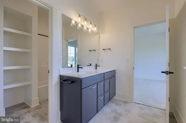 $824,900 | 836 Wheatfield Lane, Lebanon, PA 17042