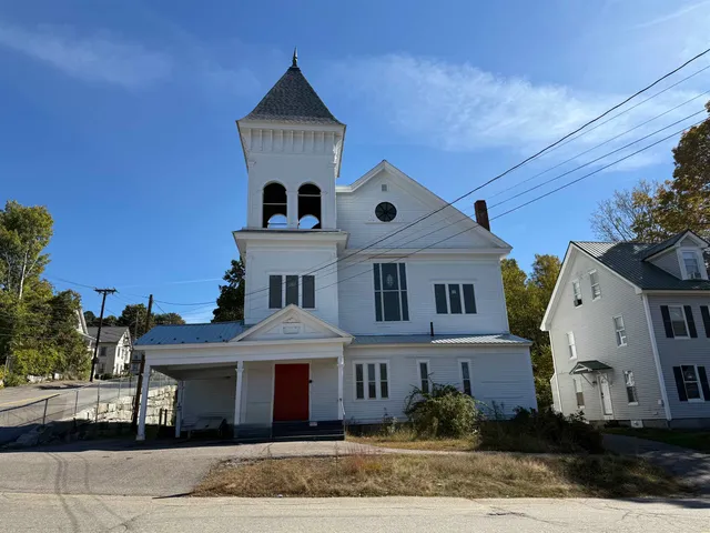 $480,000 | 88 Franklin Street, Franklin, NH 03235