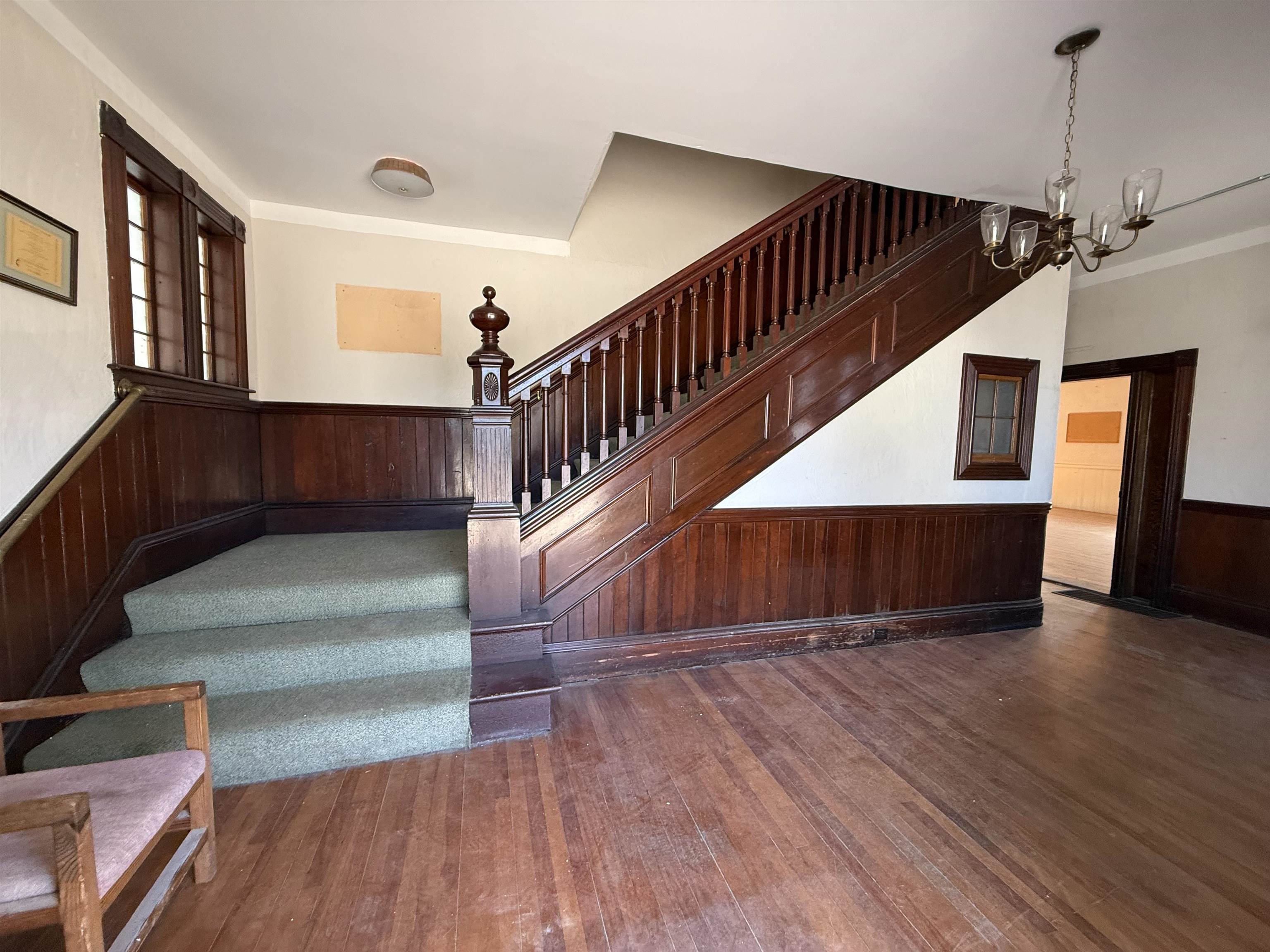 88 Franklin Street Franklin, NH 03235 - Photo 17 of 36