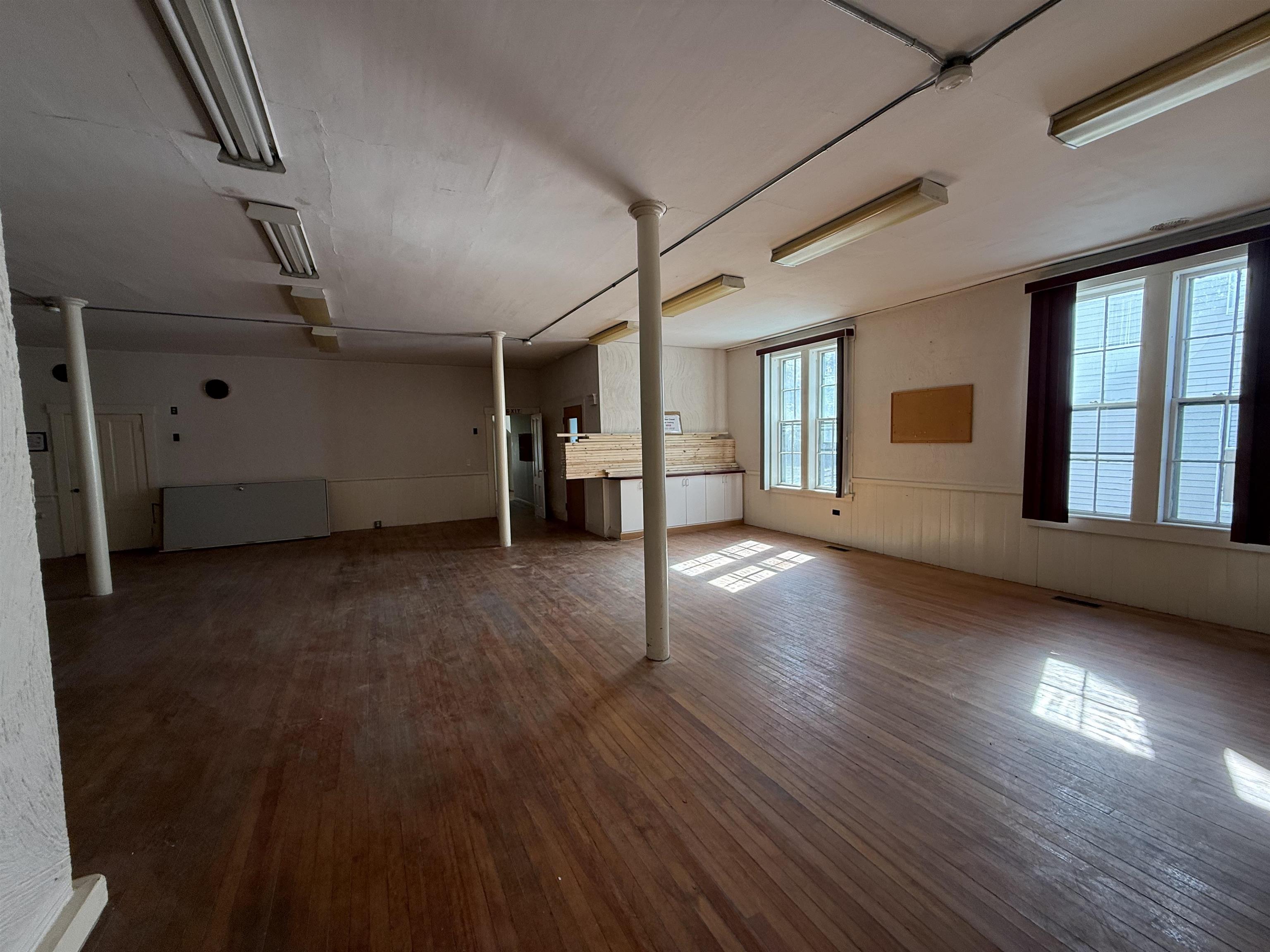 88 Franklin Street Franklin, NH 03235 - Photo 18 of 36